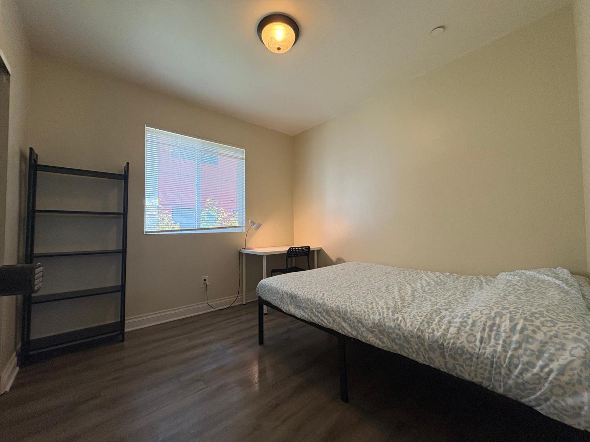 Hostel The Blue Near Usc Dtla Ktown Los Angeles